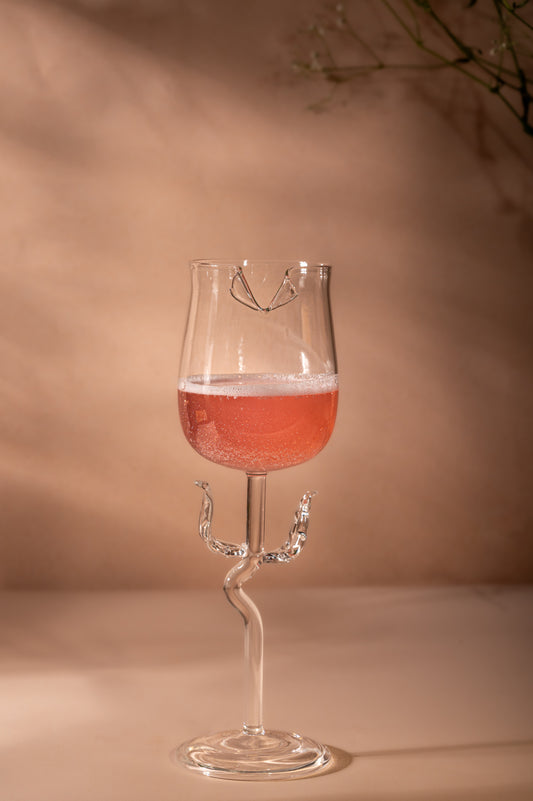 Hunar Rose Glass