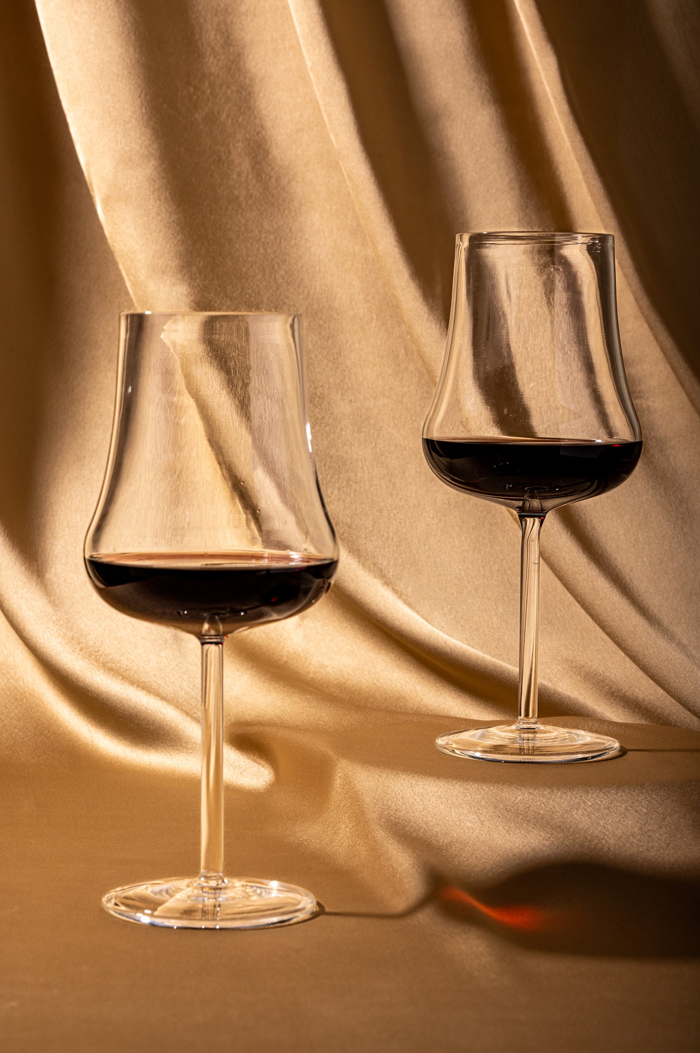 Hunar Tapered Wine Glass