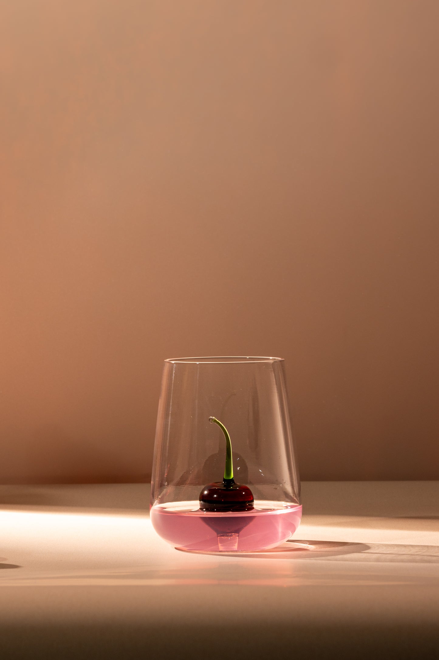 Hunar Cherry Pop Glass